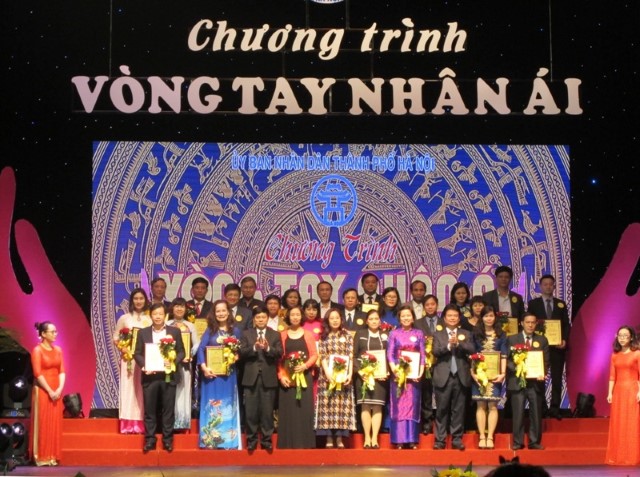 Công ty NSHN tham gia chương trình từ thiện “Vòng tay nhân ái” do UBND Thành phố phát động.